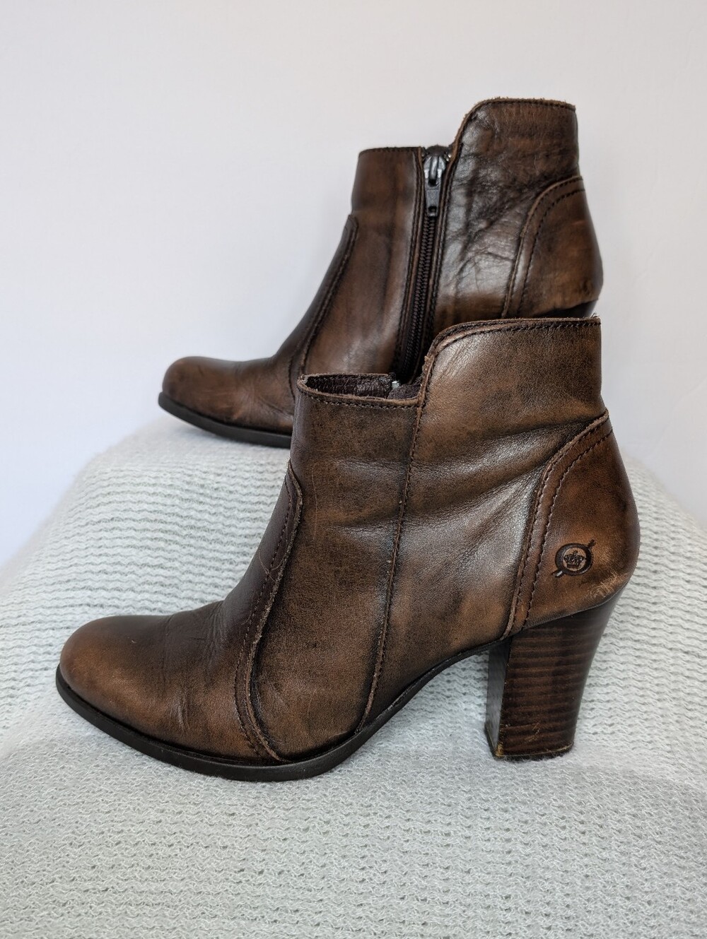 Born Distressed Brown Leather Ankle Booties 7.5